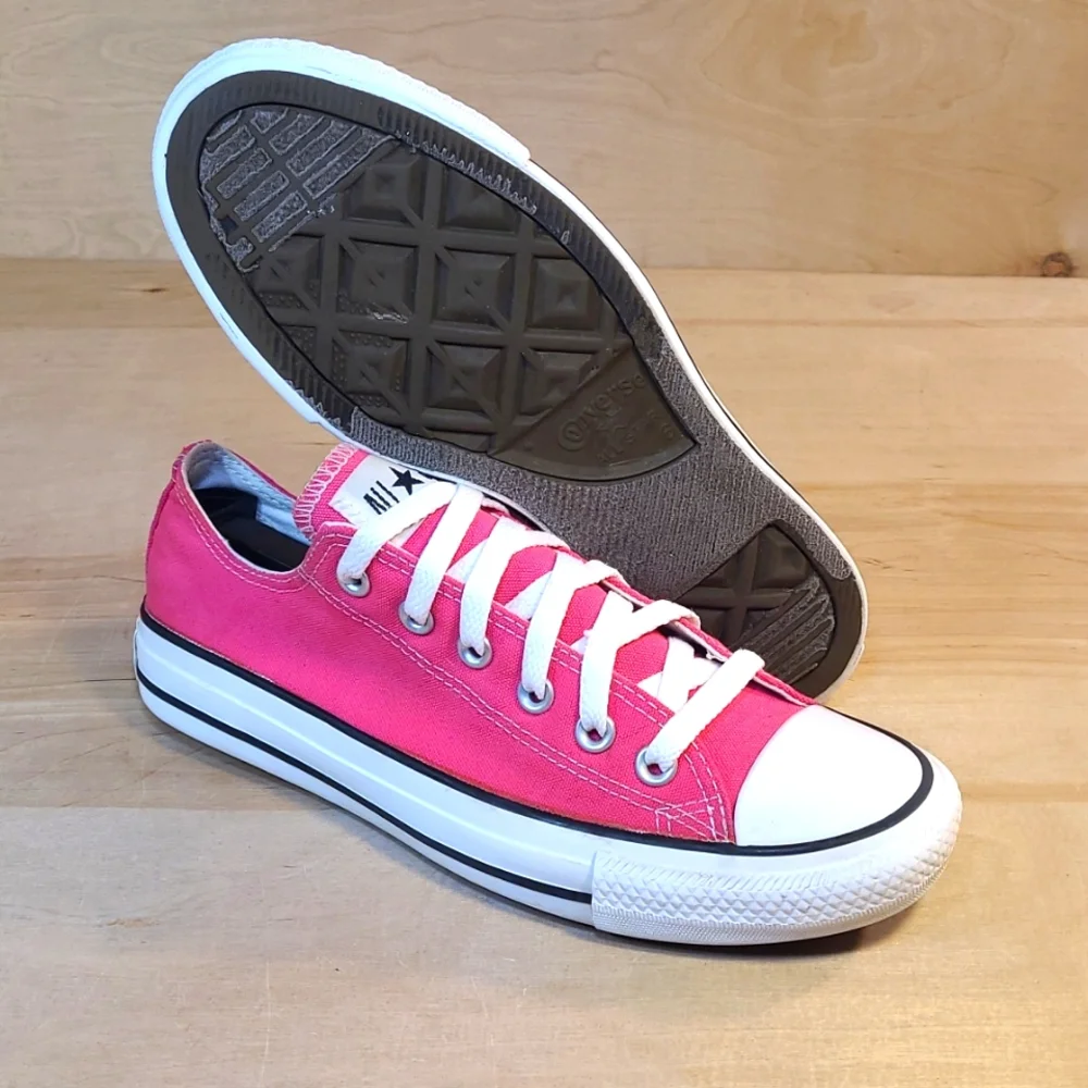 Converse Women's Pink Sneakers - Picture 8 of 10